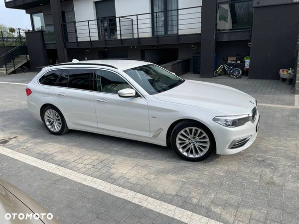 BMW Seria 5 520d Luxury Line sport - 10