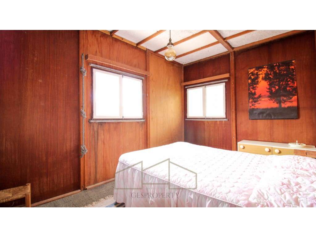 Casa de Madeira, em lote com 400m2, na Lagoa de Albufeira - Sesimbra-16