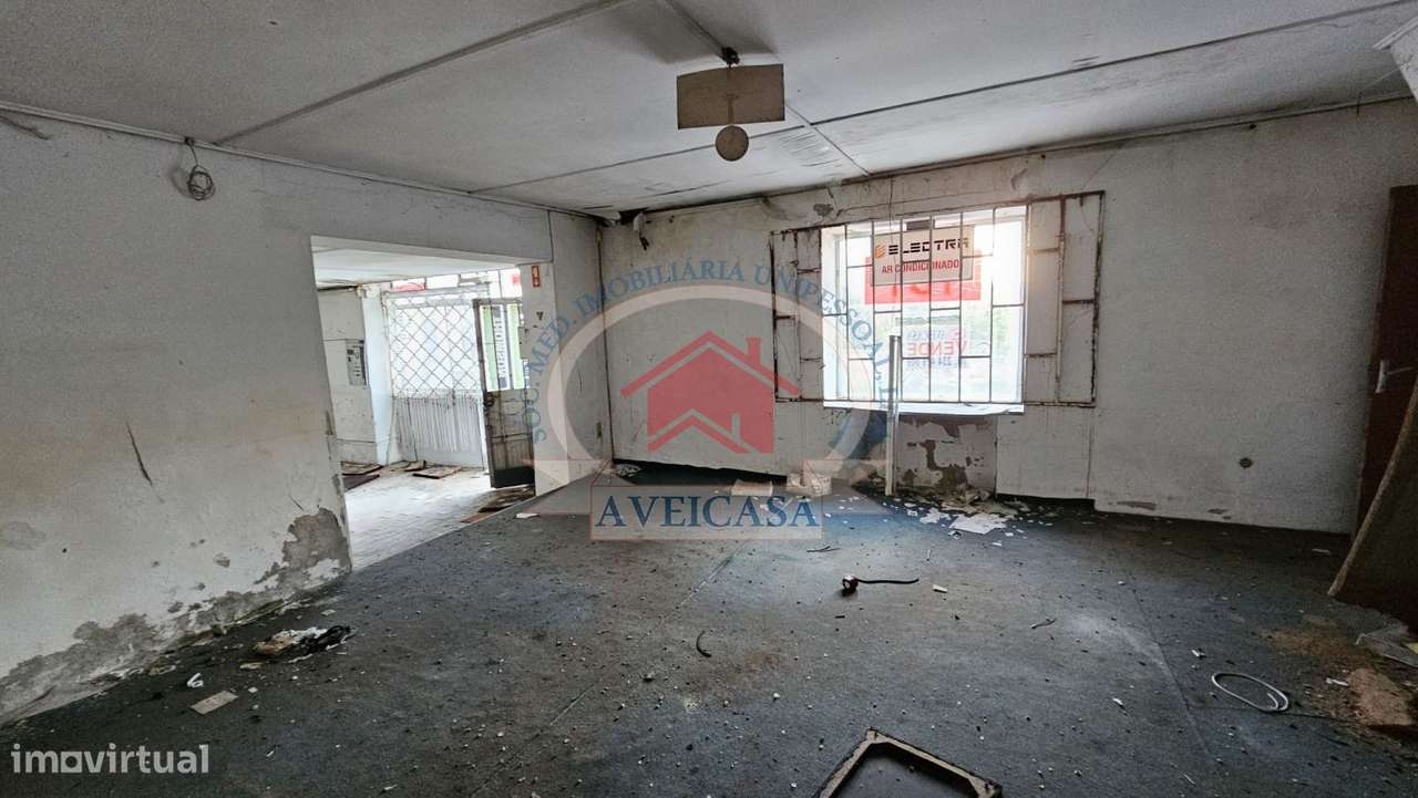 Moradia antiga para recuperar e expandir-10