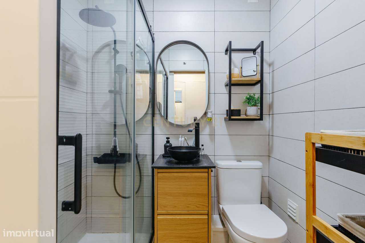 T2 REMODELADO OLIVAIS A 5 MINUTOS DO AEROPORTO DE LISBOA - Grande imagem: 3/12