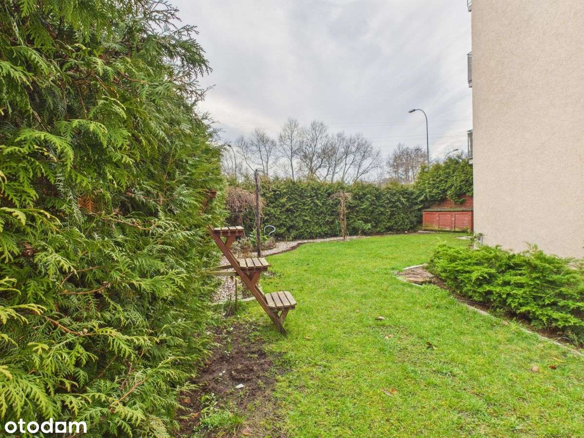 Nowoczesne M3 z ogrodem w spokojnej części Wejhero-16