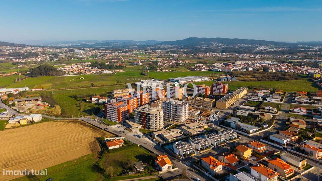 T3 Renovado na Quinta da Cal – Vila Boa, às portas de Barcelos-35