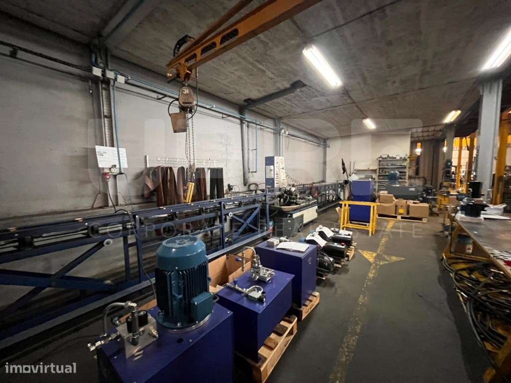 Armazém c/ pontes rolantes| VENDE | VN Gaia (Grijó)-16