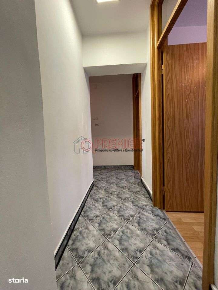 4 Camere Sectorul 4- Piata Sudului - Fantana Florilor - Imagine principală: 4/20