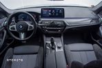 BMW Seria 5 520d xDrive mHEV M Sport sport - 31