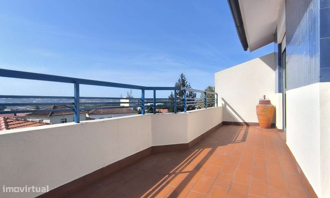 T2+1 Duplex Câmara Gondomar - Vistas Panorâmicas - Garagem Box-17