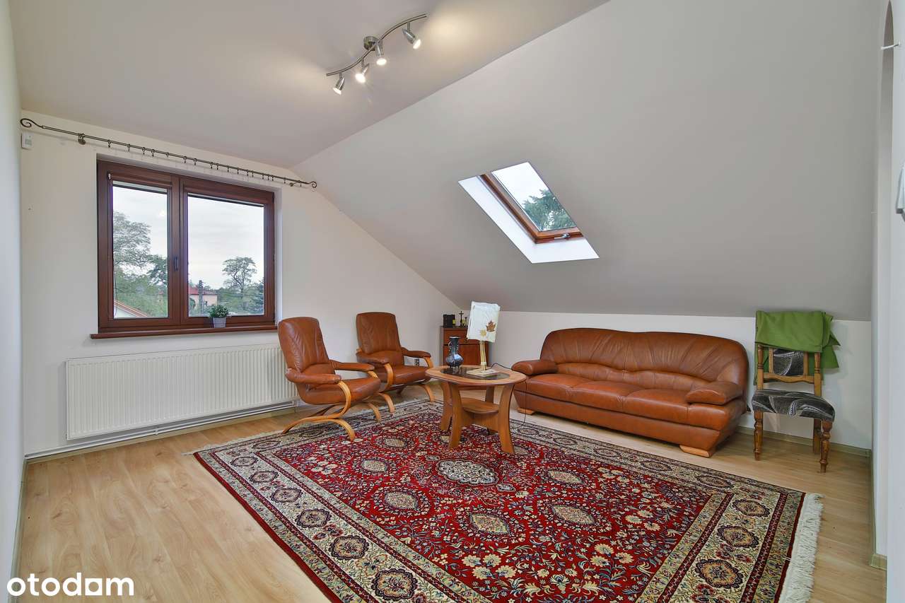 Dom 245m²✮Działka 900m²✮2000✮9 pokoi✮3 łazienki✮Garaż✮Taras - Pełny obrazek: 5/20