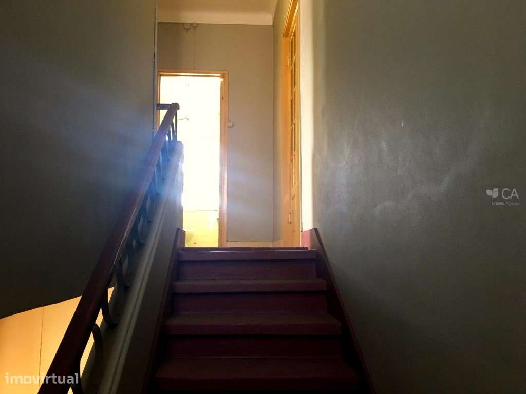 Moradia de tipologia T6 com 382m², situada em Cunheira, Alter do Chão - Grande imagem: 3/12