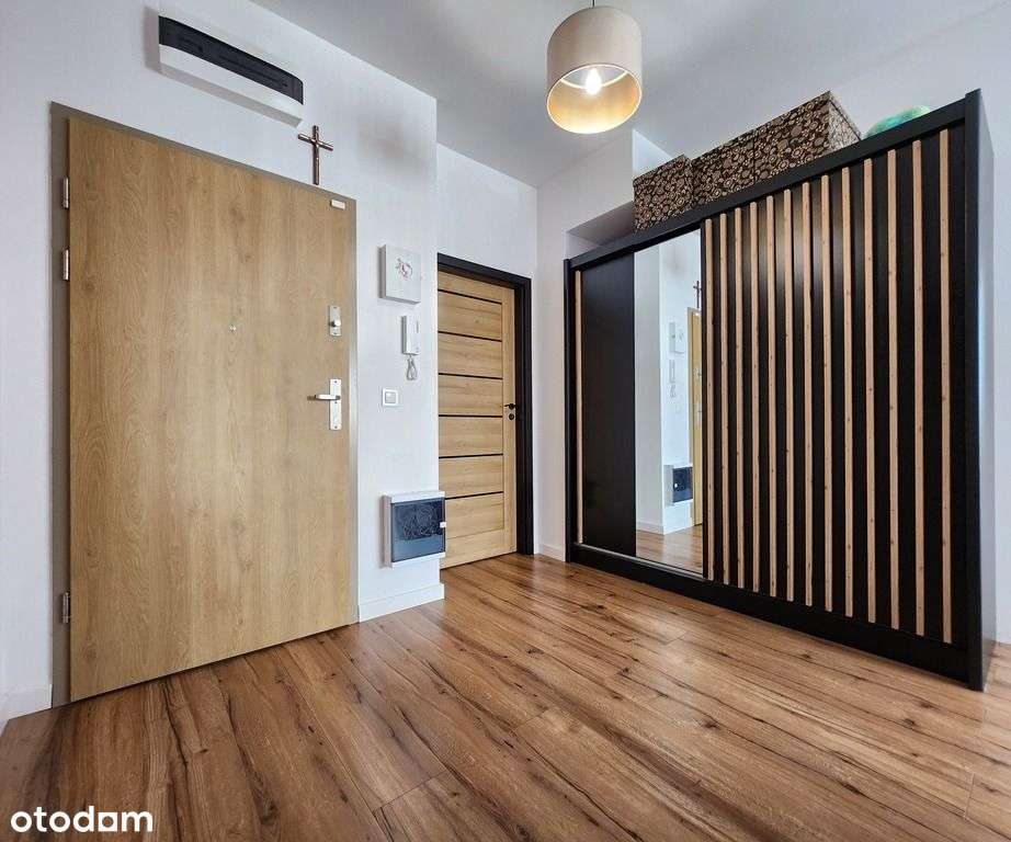 Apartament +ogródek+2 garaże- ul. Ostrowska-8