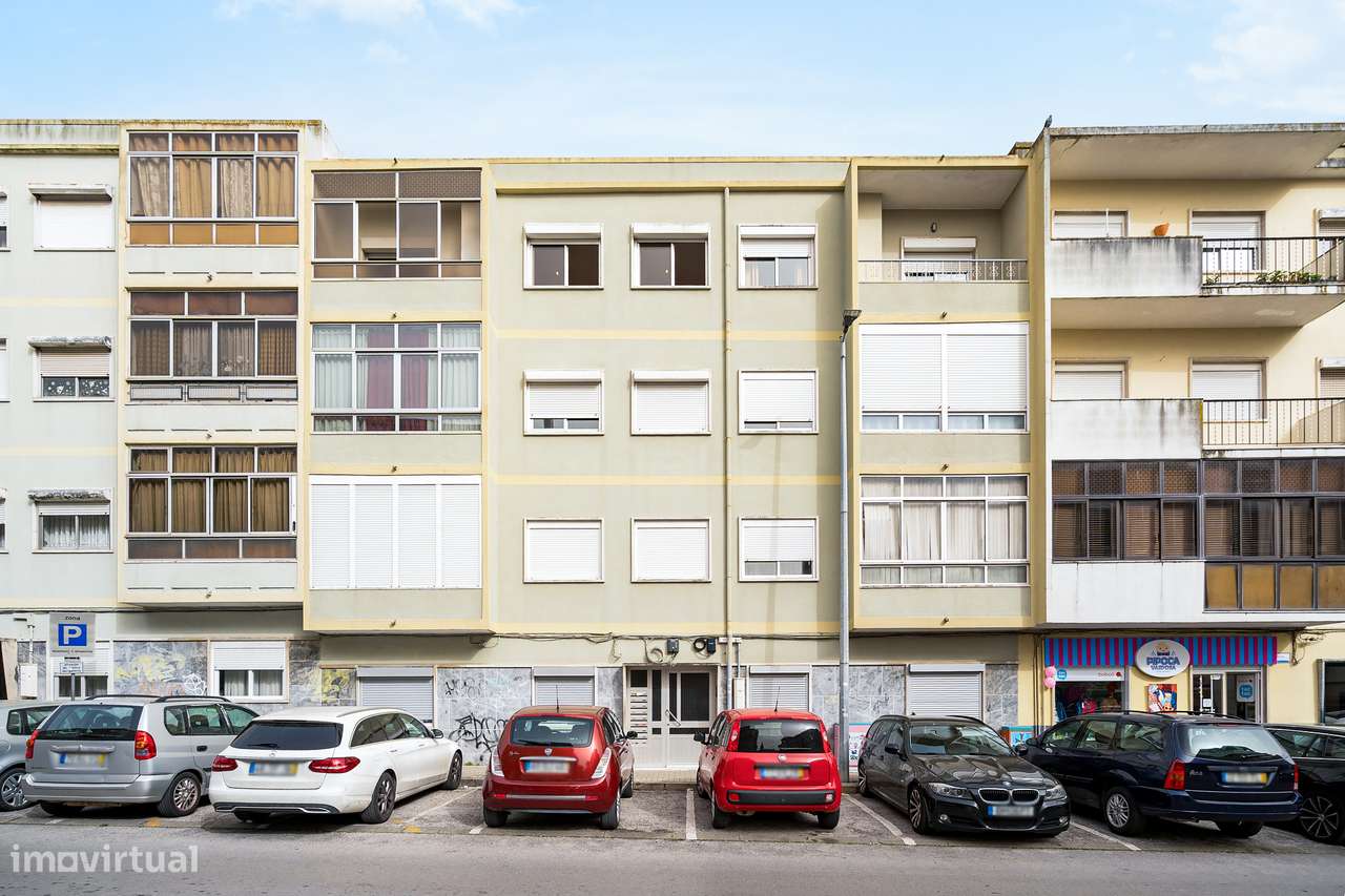 Apartamento T2, Amora - Grande imagem: 5/15