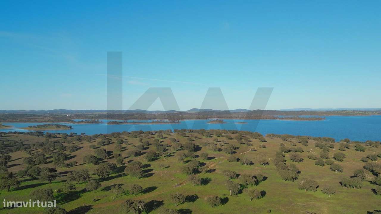 Herdade Exclusiva Junto à Barragem do Alqueva – Investimento Turístico-36