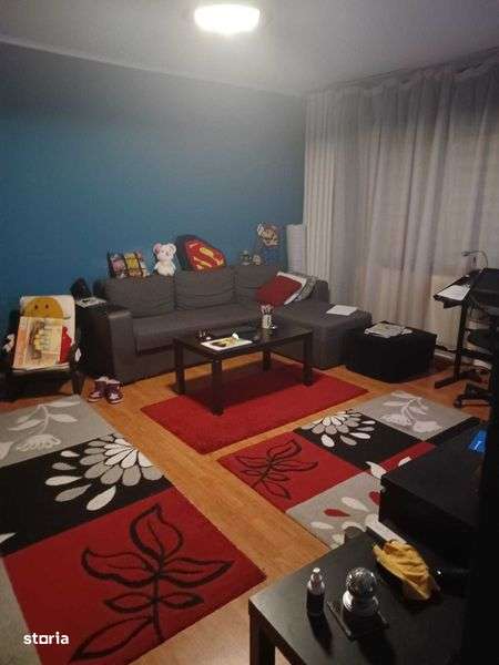 Proprietar, vand apartament 3 camere decomandat-Parc Sebastian