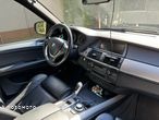 BMW X5 4.8i xDrive - 16