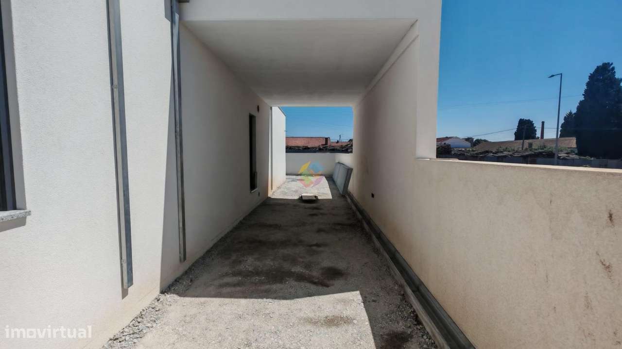 Moradia Geminada T3 Santa Maria de Lamas-10