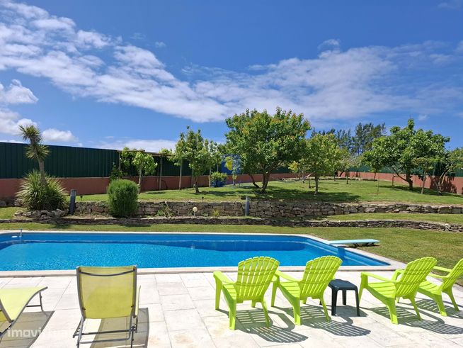 Moradia T5 isolada com piscina em  A-dos-Negros, Óbidos-30
