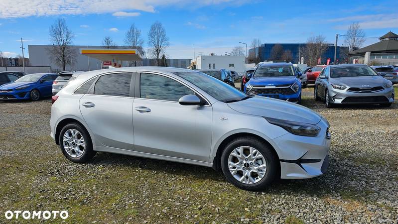 Kia Ceed 1.5 T-GDI M DCT - 3