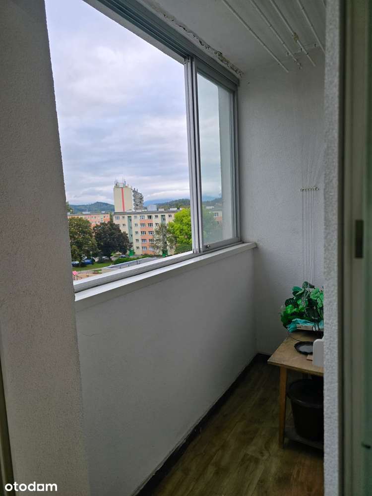 Przestronne 3-pokojowe mieszkanie z balkonem - Pełny obrazek: 4/5