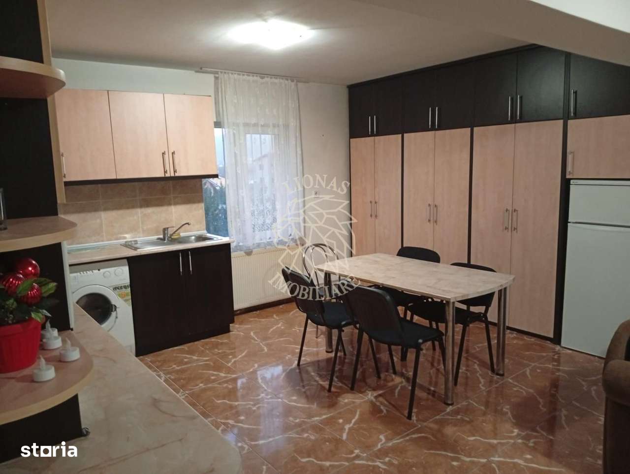 Apartament 4 camere 116 mp total-etaj 3-parcare-Calea Moldovei - Imagine principală: 1/7