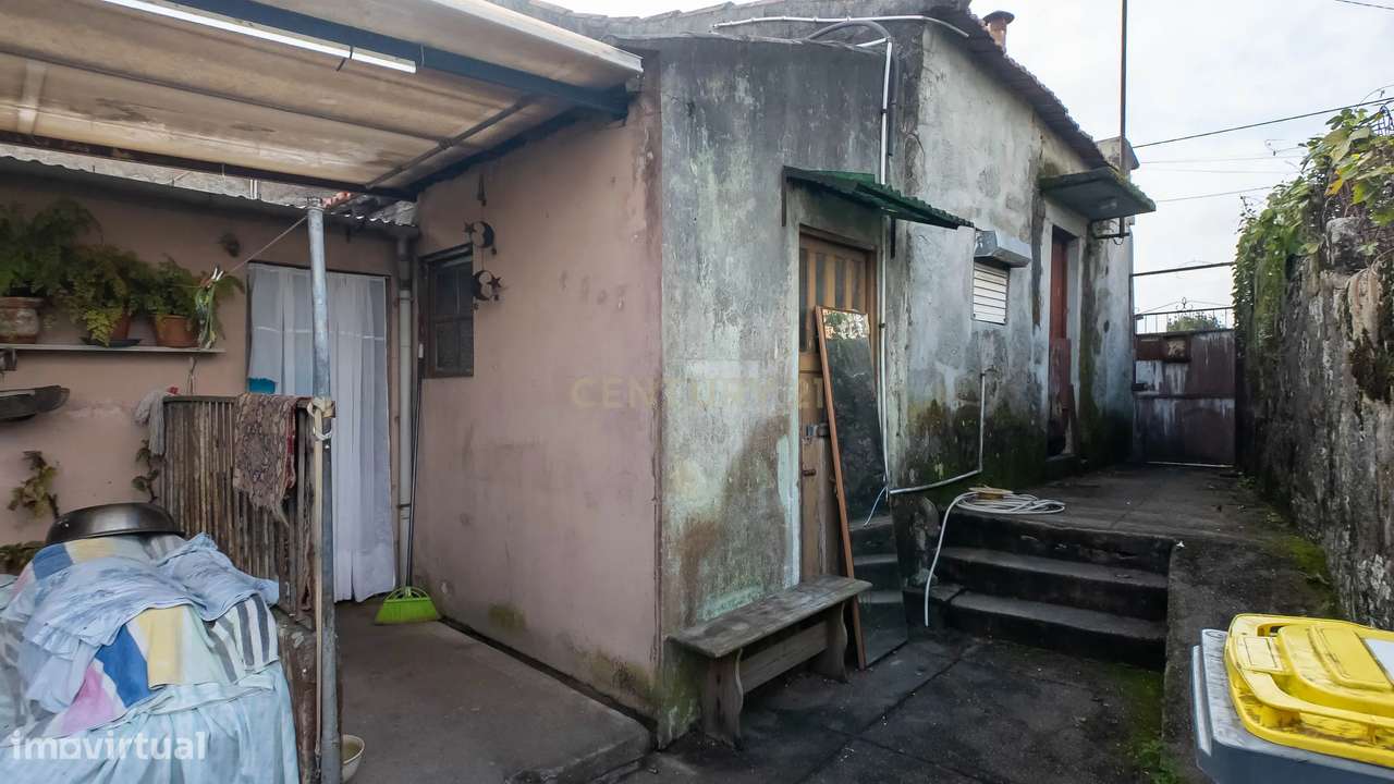 Moradia para Recuperar, em São Mamede de Infesta, a 2 min da Via Norte - Grande imagem: 4/10