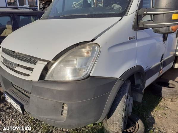 Motor iveco 3.0 euro 4 - 1