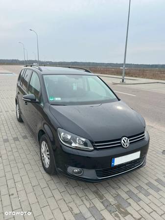 Volkswagen Touran 1.6 TDI DPF BlueMot Comfortline - 1