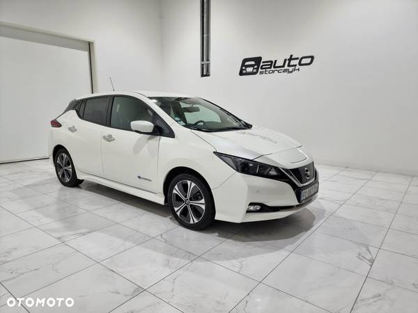 Nissan Leaf - 30