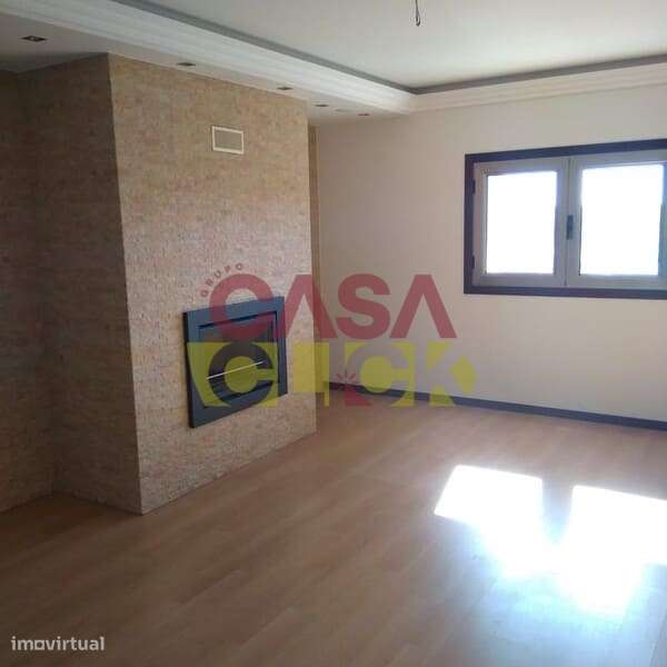 Apartamento T2 Venda em Tomar (São João Baptista) e Santa Maria dos Ol - Grande imagem: 5/17