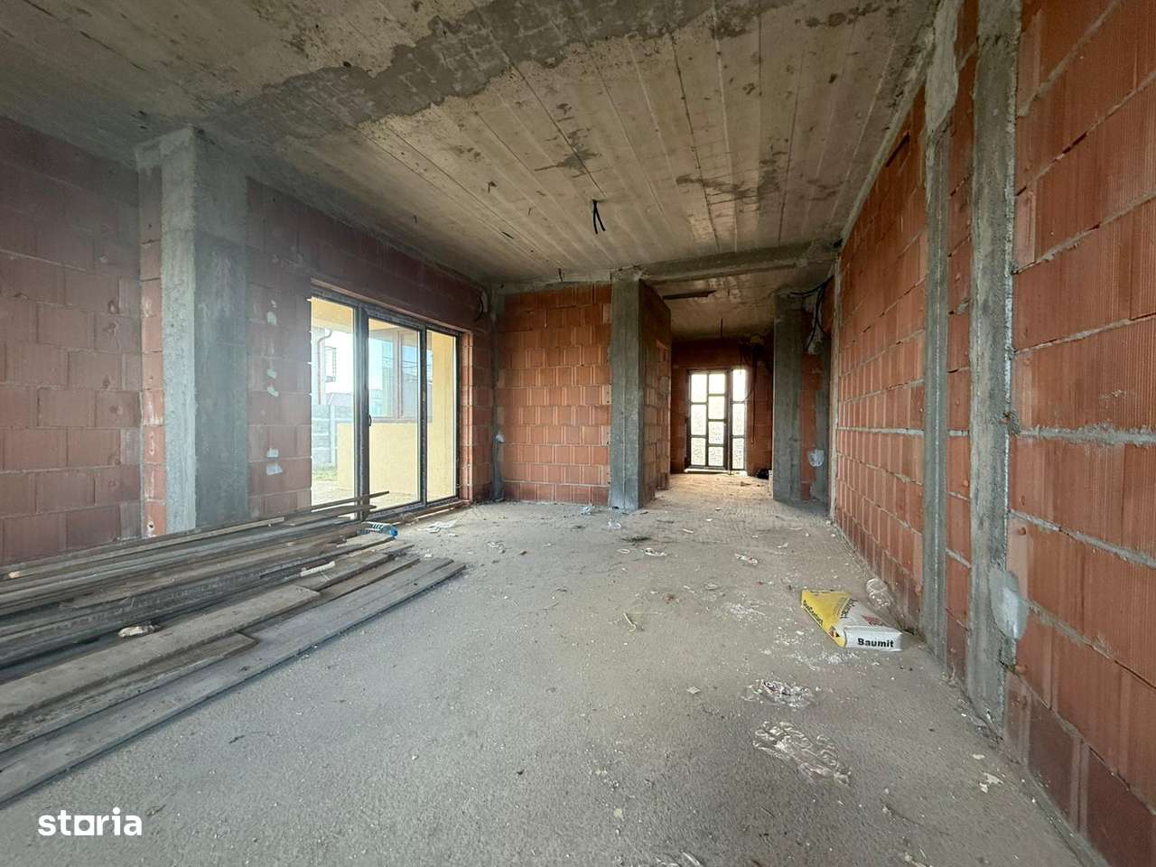 Casa noua cu etaj, teren 504 mp - Vladimirescu - Imagine principală: 4/8