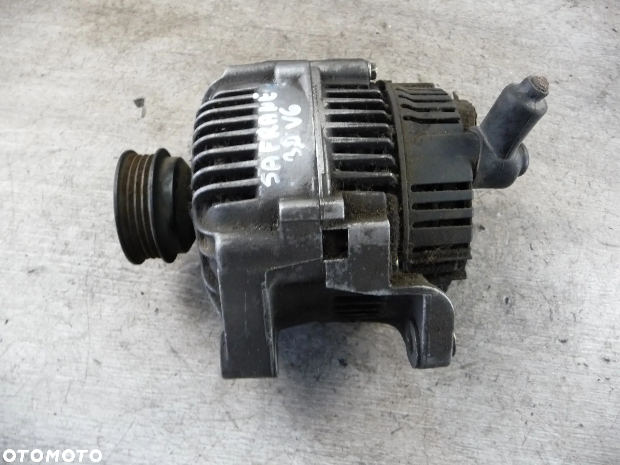 RENAULT SAFRANE LAGUNA I 3.0 V6 ALTERNATOR 2541311 - 4