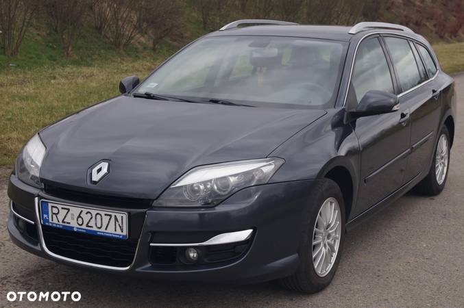 Renault Laguna 2.0 dCi Tech Run - 1