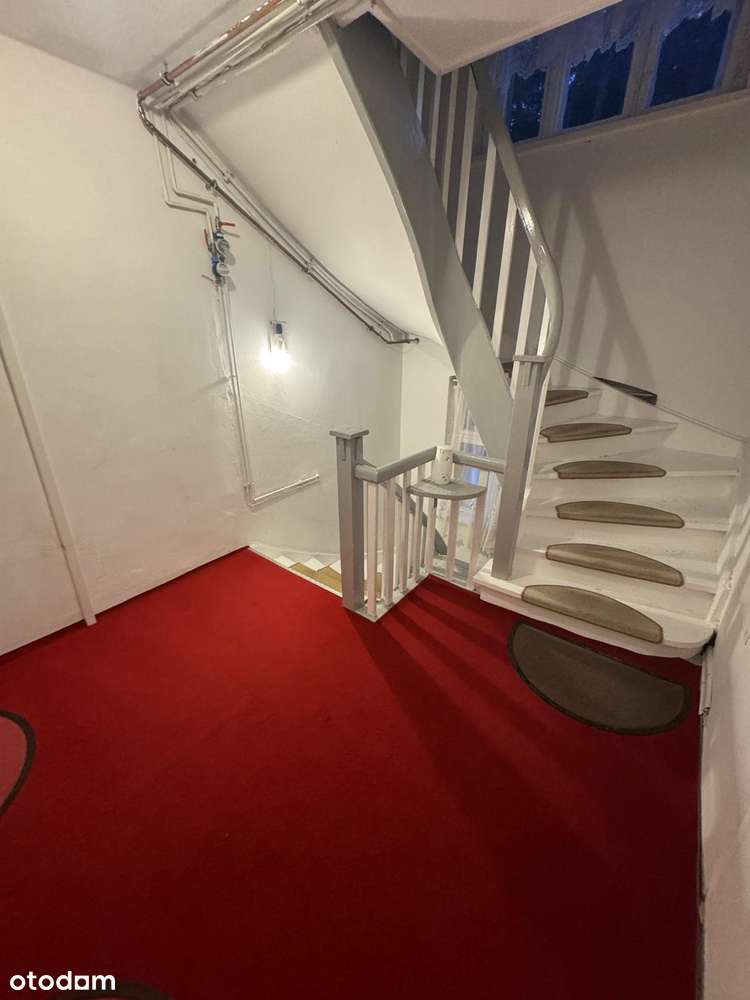 Kawalerka z balkonem w centrum Szklarskiej Poręby-10