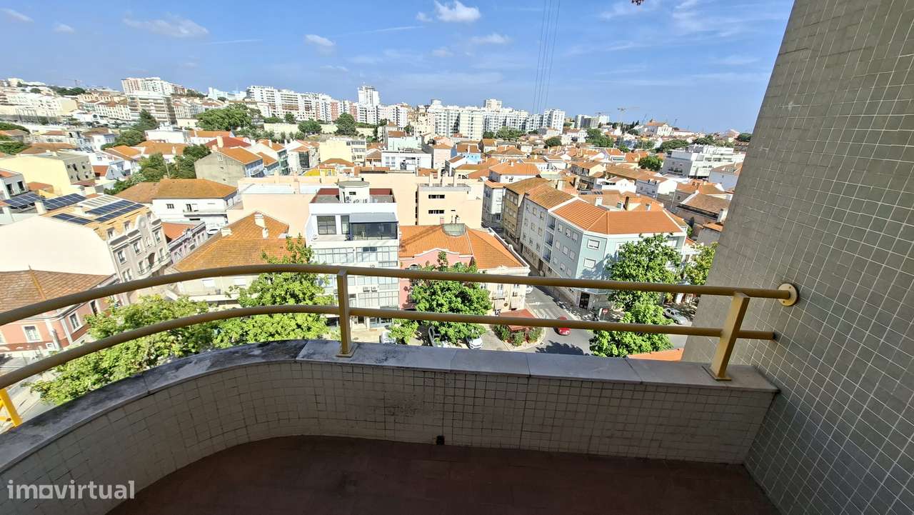 Apartamento T3 com 145m² no centro de Setubal-12
