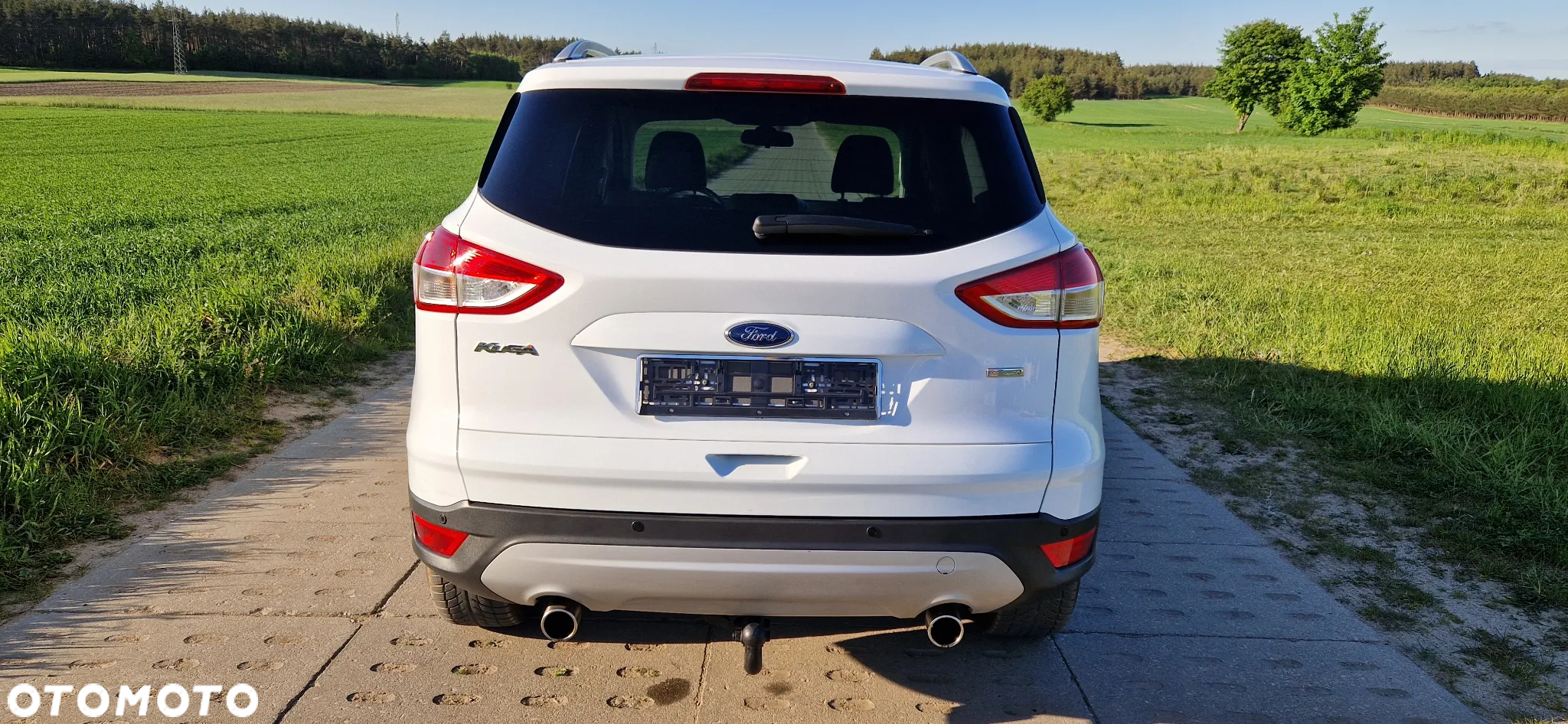 Ford Kuga 1.5 EcoBoost 2x4 Cool & Connect - 23