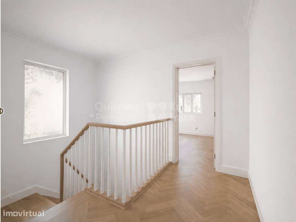 Moradia T4 com jardim para venda no centro de Cascais - Grande imagem: 5/34