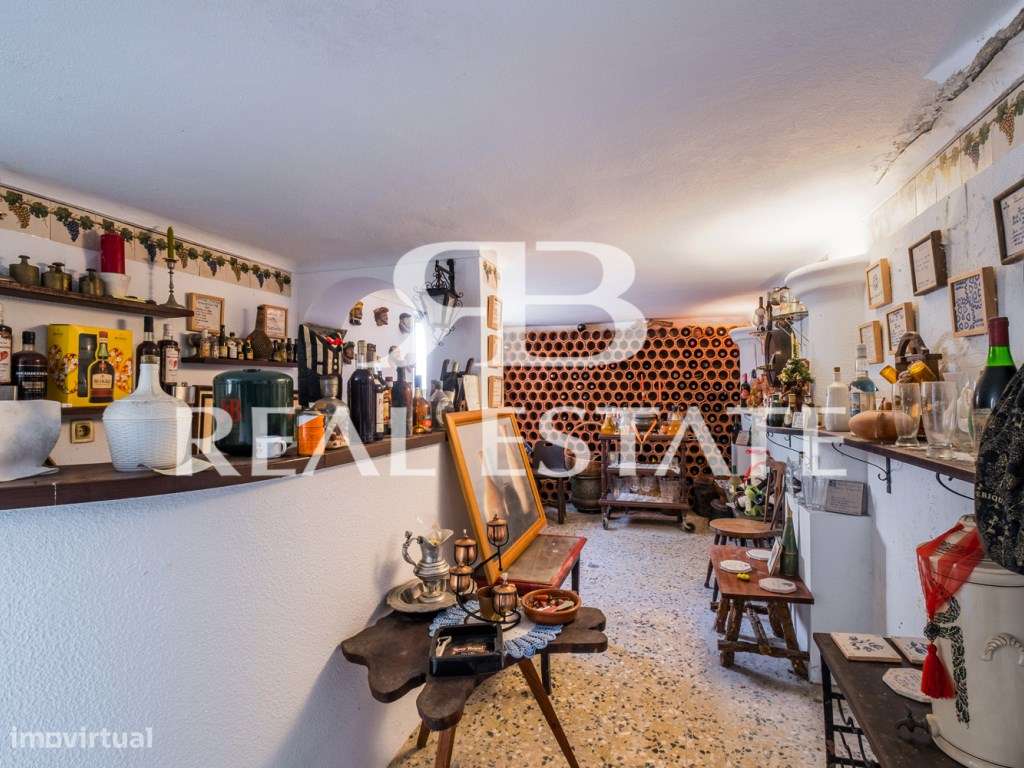 CASA T5 + JARDIM +VISTA + ADEGA + GARAGEM |ANEXO - V.N.AZEITÃO-25