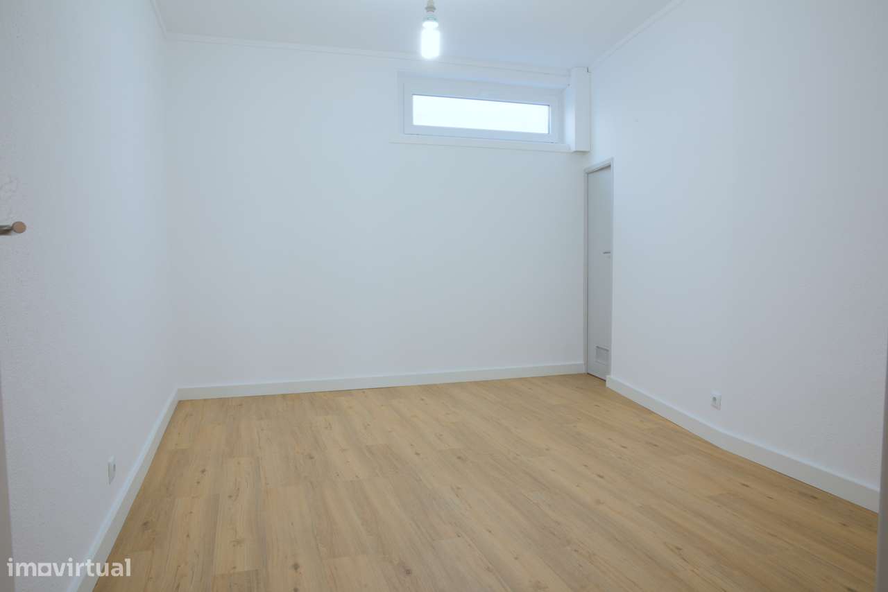 Vende-se T1+1 - Grande imagem: 5/16