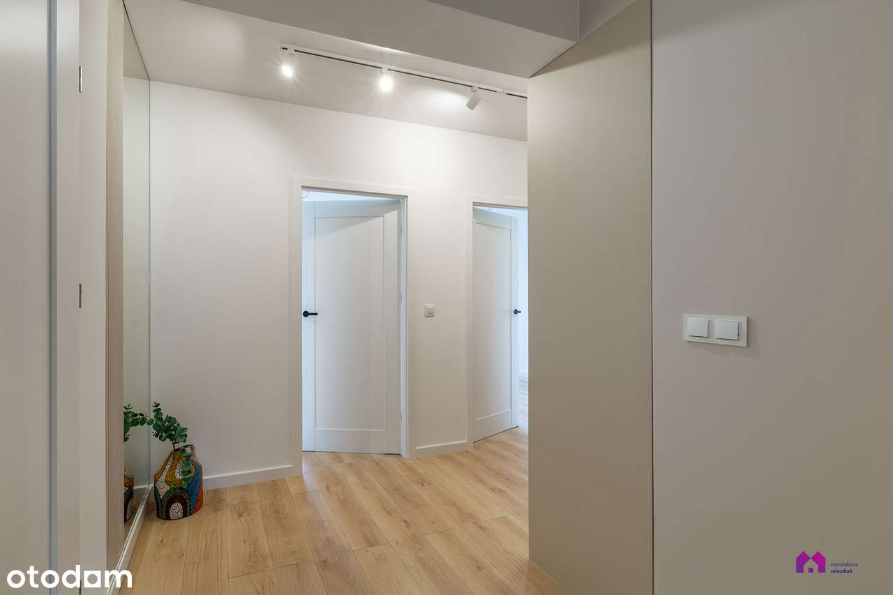 PRZESTRONNE dwustronne MIESZKANIE  -  CZTERY pokoje blisko ZIELENI-10