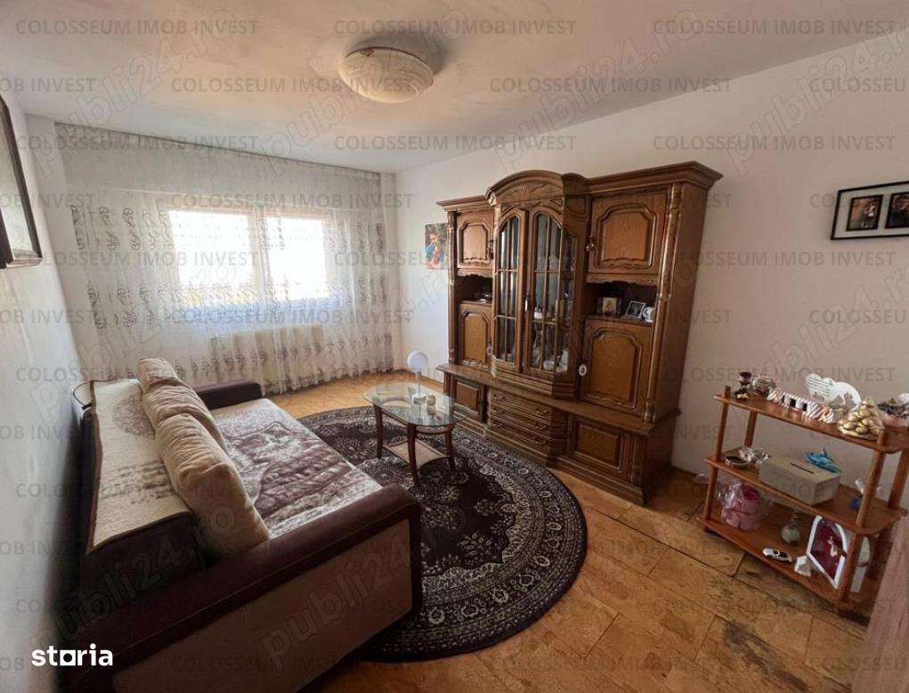 Apartament 3 camere si 2 bai,decomandat - zona Astra-Calea Bucuresti-0