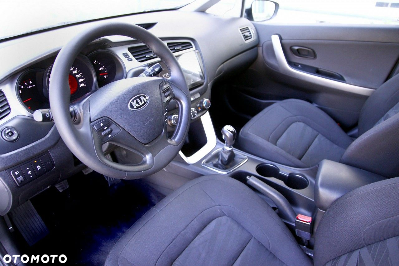 Kia Ceed - 17