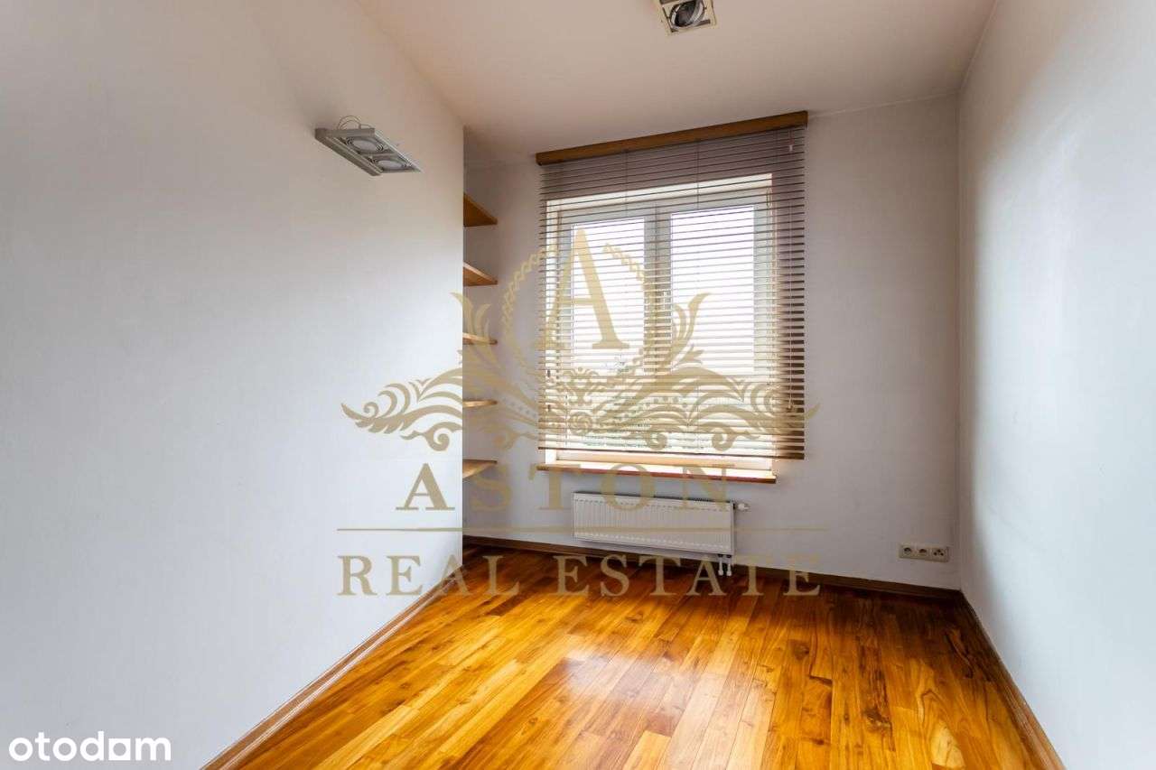 Luksusowy i przestronny apartament z tarasem-16