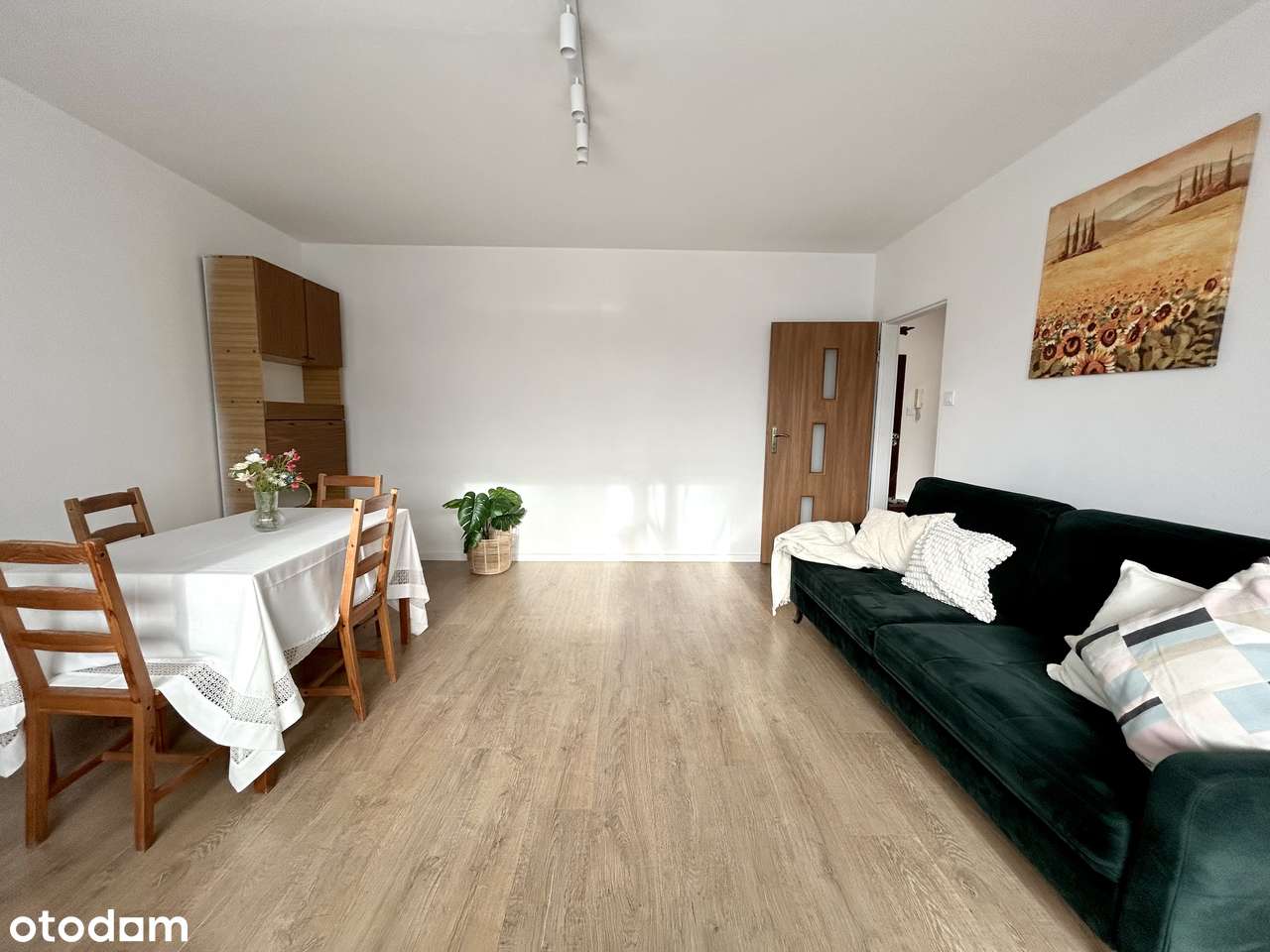 Batorego 1 | 49 m2 | 2 pokoje | balkon - Pełny obrazek: 1/14