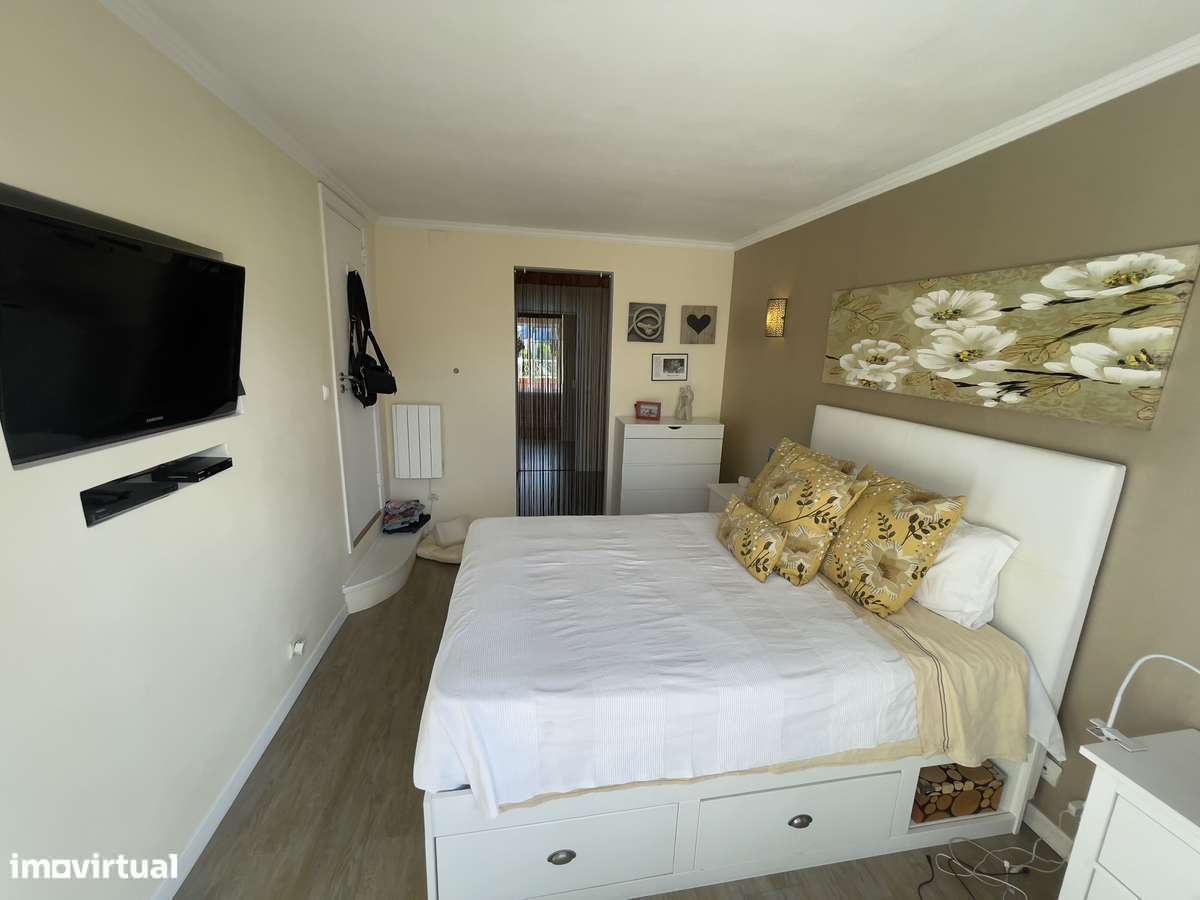 EXCLUSIVO EM CASCAIS |  T3 +1 anexo EM MANIQUE DE BAIXO.-7