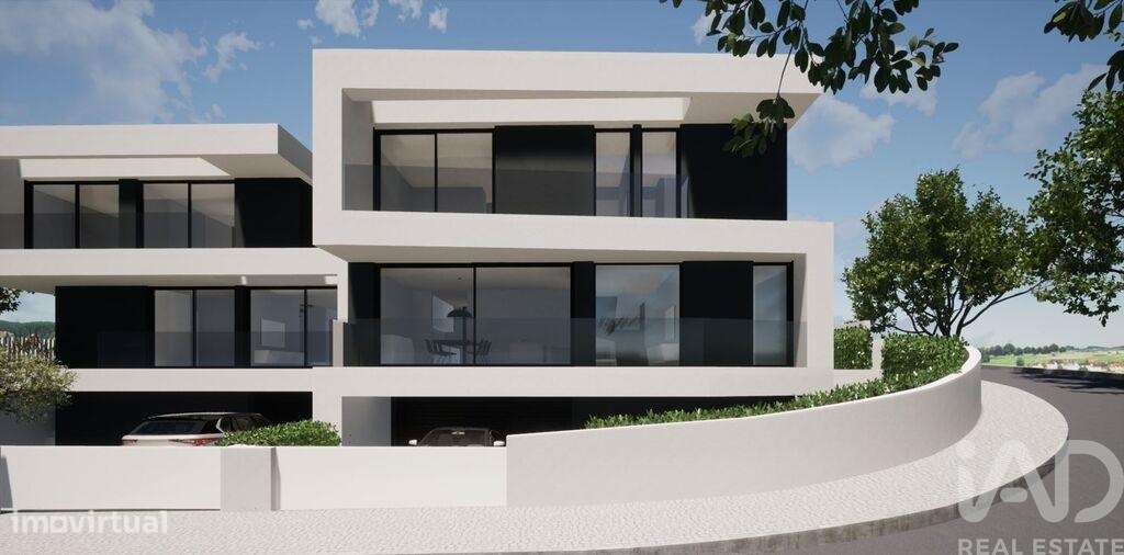 Casa / Villa T4 em Estômbar e Parchal de 220,00 m2 - Grande imagem: 4/12