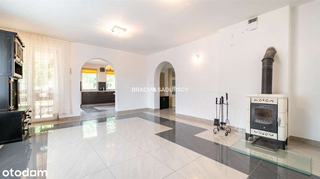 Dom wolnostojący gotowy do zamieszkania-11