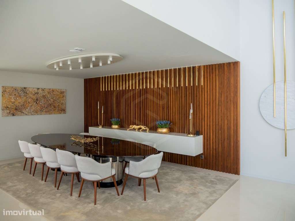 Moradia de estilo contemporâneo e com linhas modernas, Pinhal Velho... - Grande imagem: 4/46