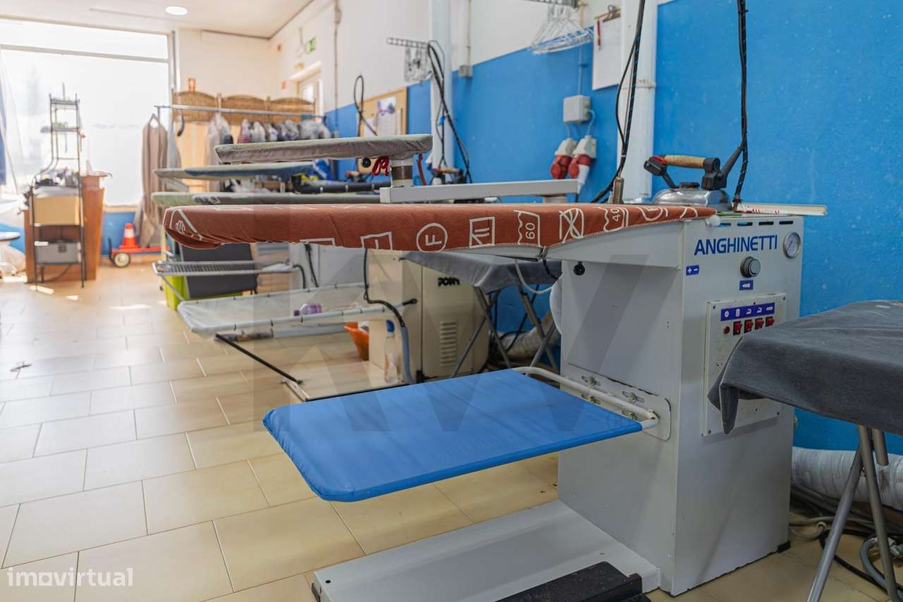 Trespasse de lavandaria totalmente equipada - Ouressa, Mem Martins-9