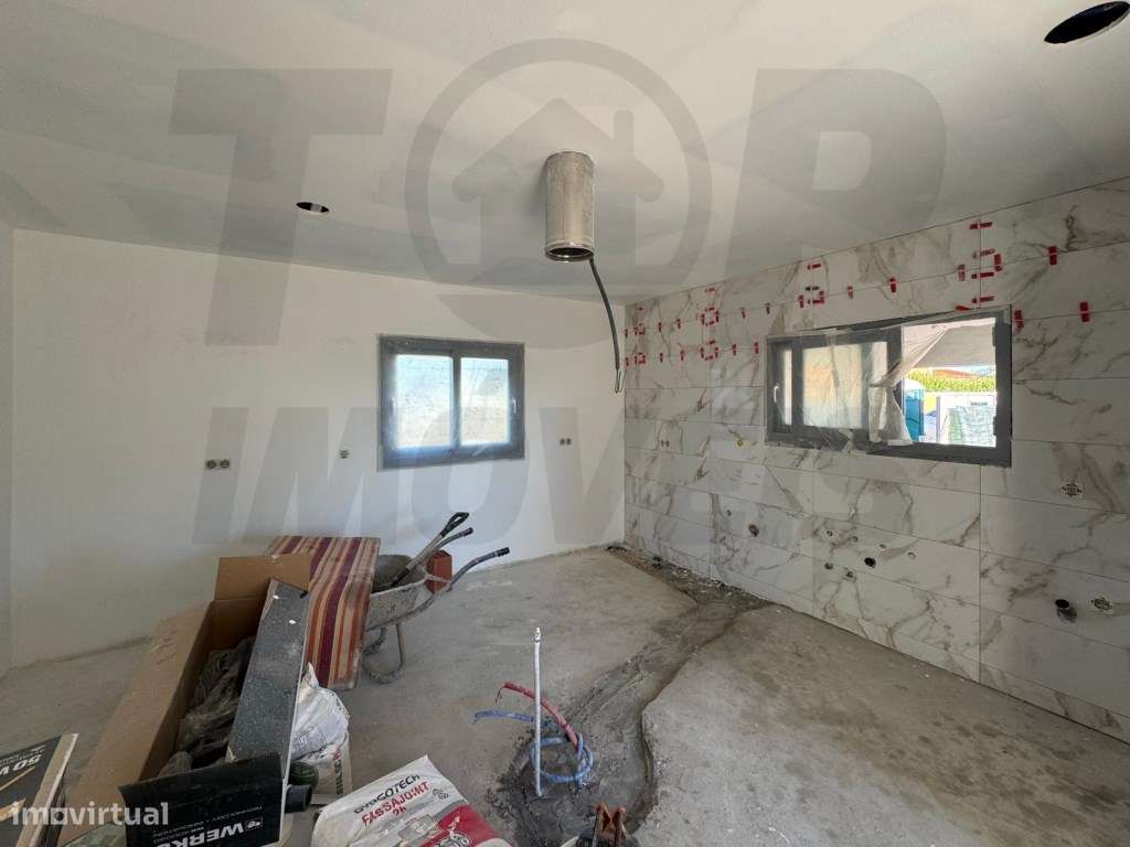 Moradia V3 em construção - Foros de Salvaterra - 420.000€ - Grande imagem: 4/22