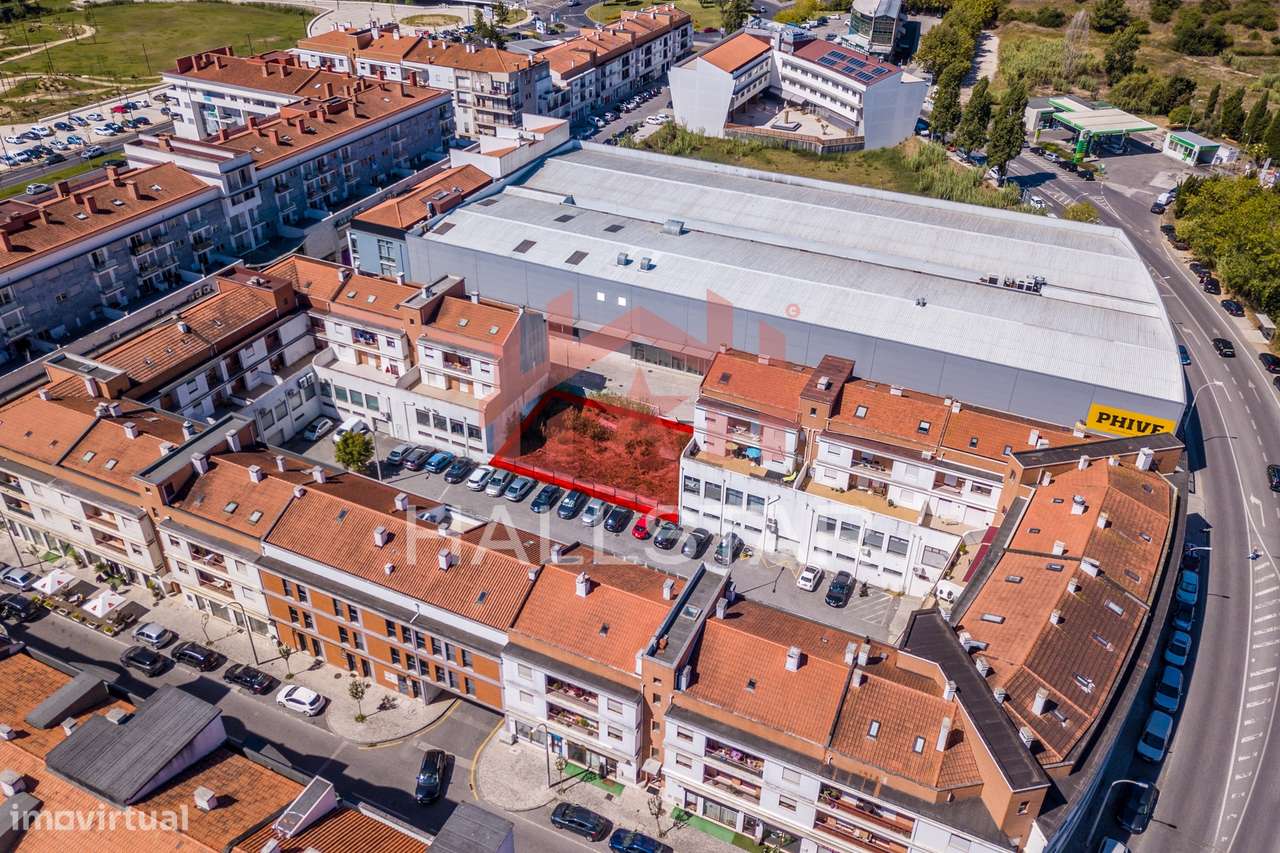 Terreno Urbano / Área Bruta de Construção 1248m2 / Prédio / Nova Leiri - Grande imagem: 5/9