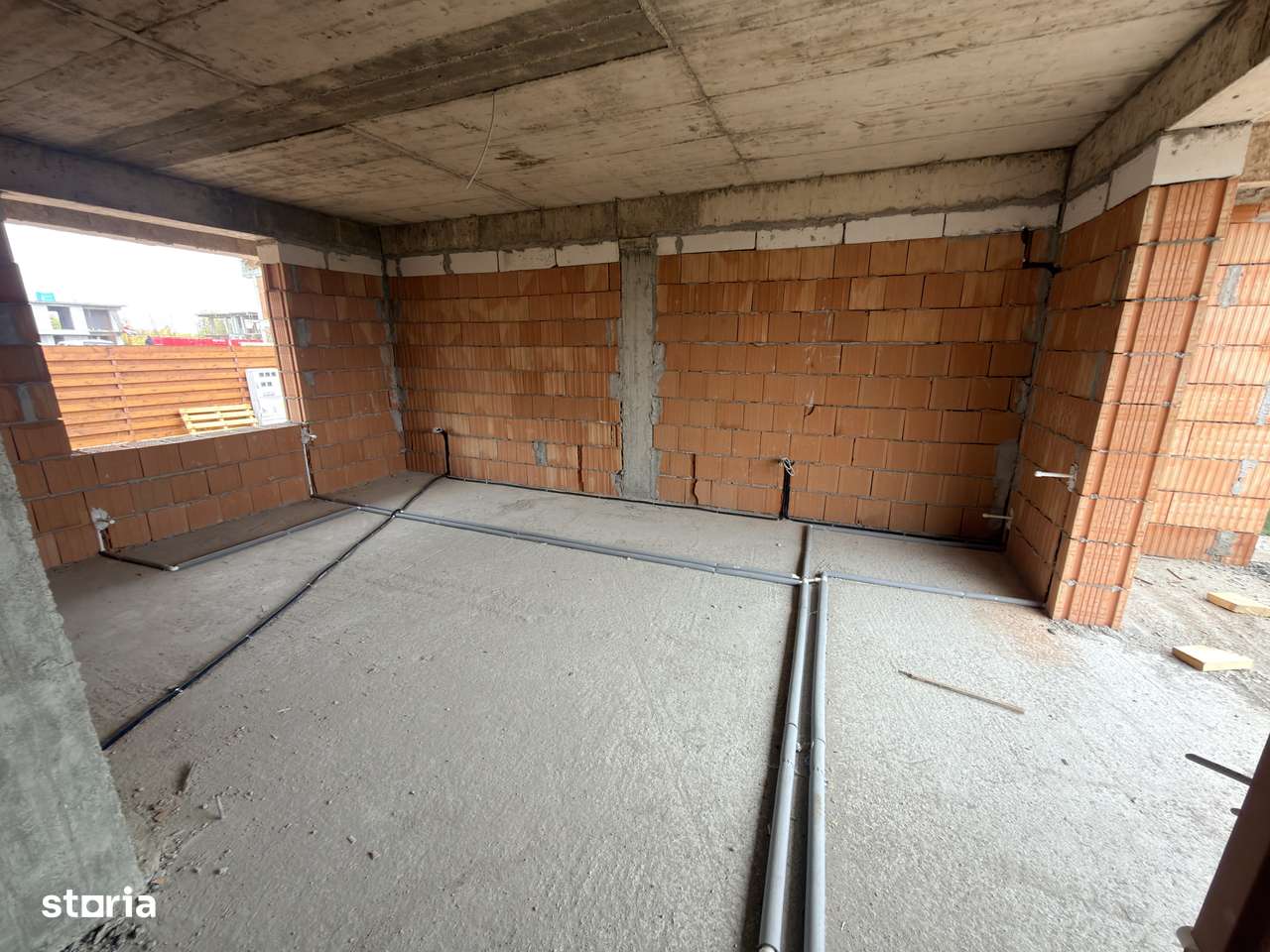 Casa P+1+Pod inalt. 4 cam. Util 107mp. Teren 260mp - Imagine principală: 5/16