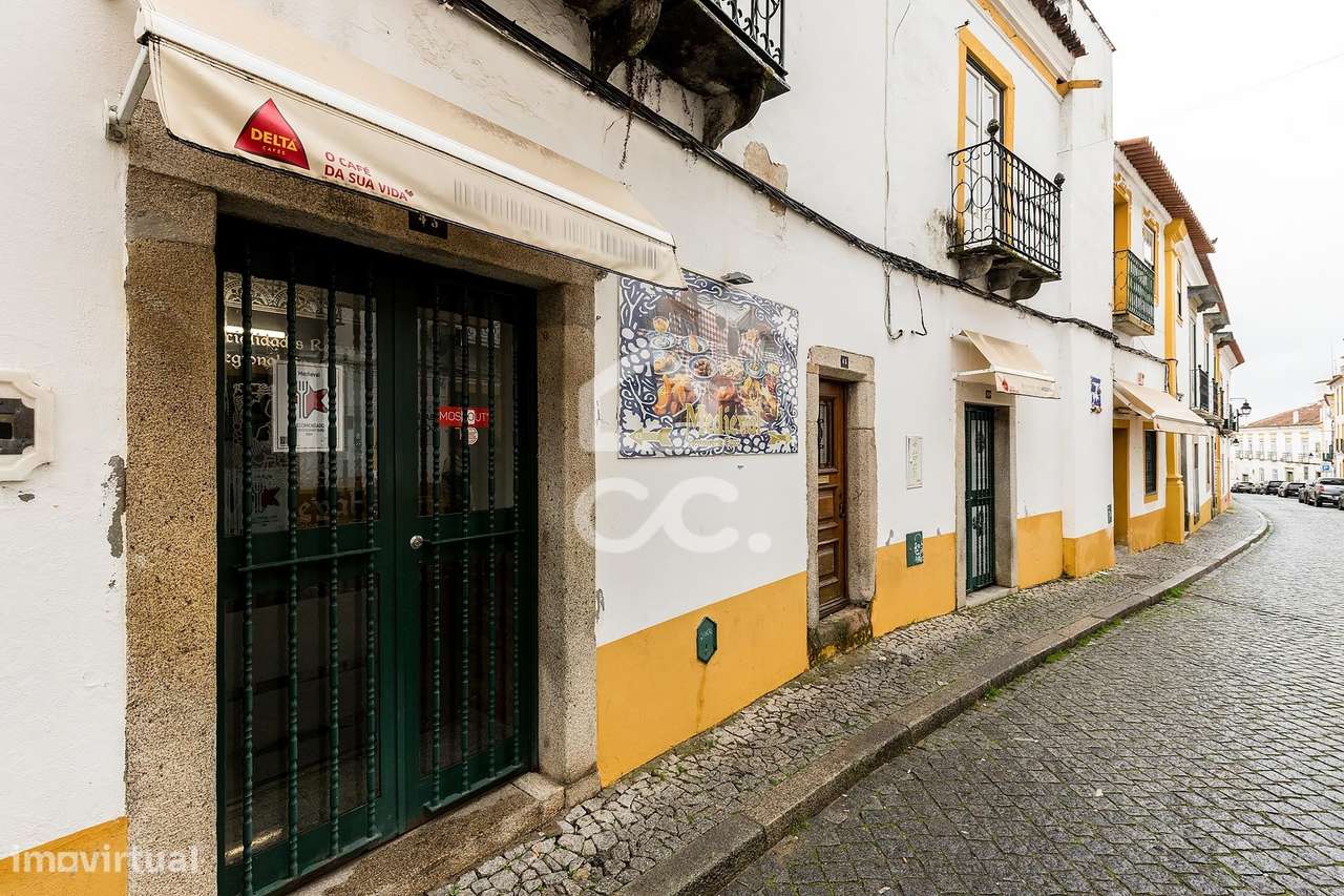 Trespasse de Negócio de Restauração c/ Moradia T3, no Centro Histórico-29